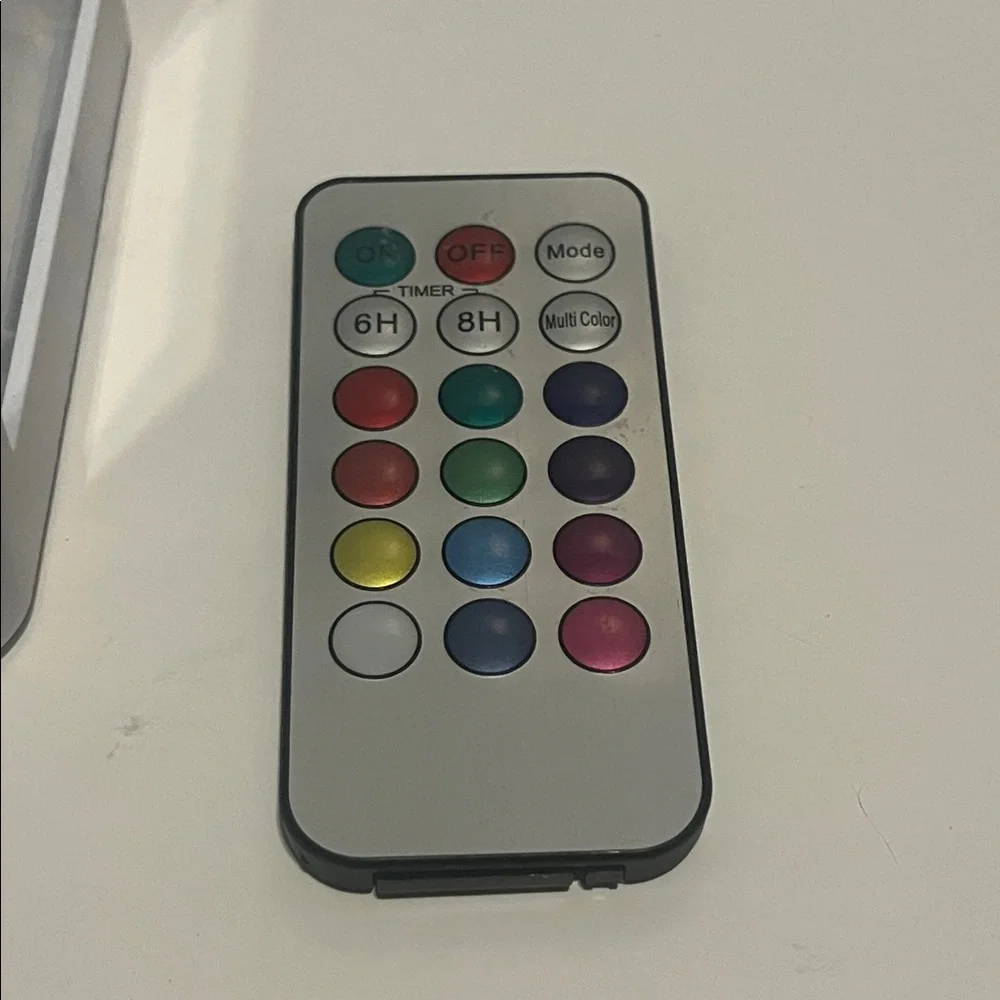 Decorative LED Flame-less Lantern with Remote